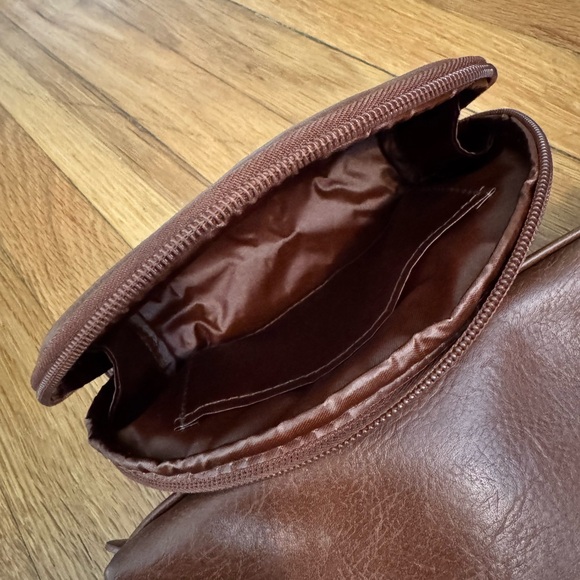 BEIS Cosmetic Bag Set in Maple - Picture 4 of 5